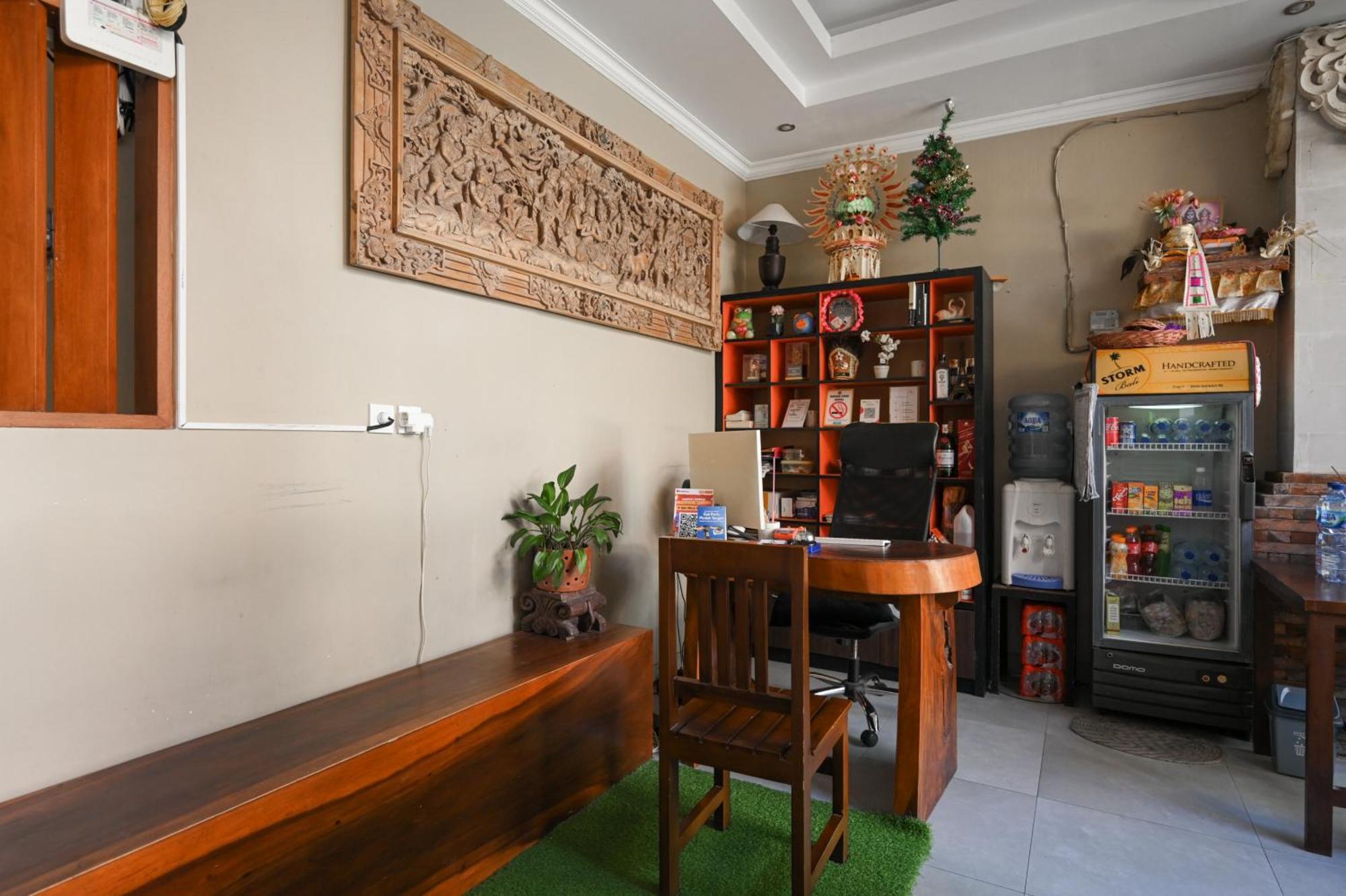 Reddoorz Near Mertasari Beach 2 Pesanggaran Екстериор снимка