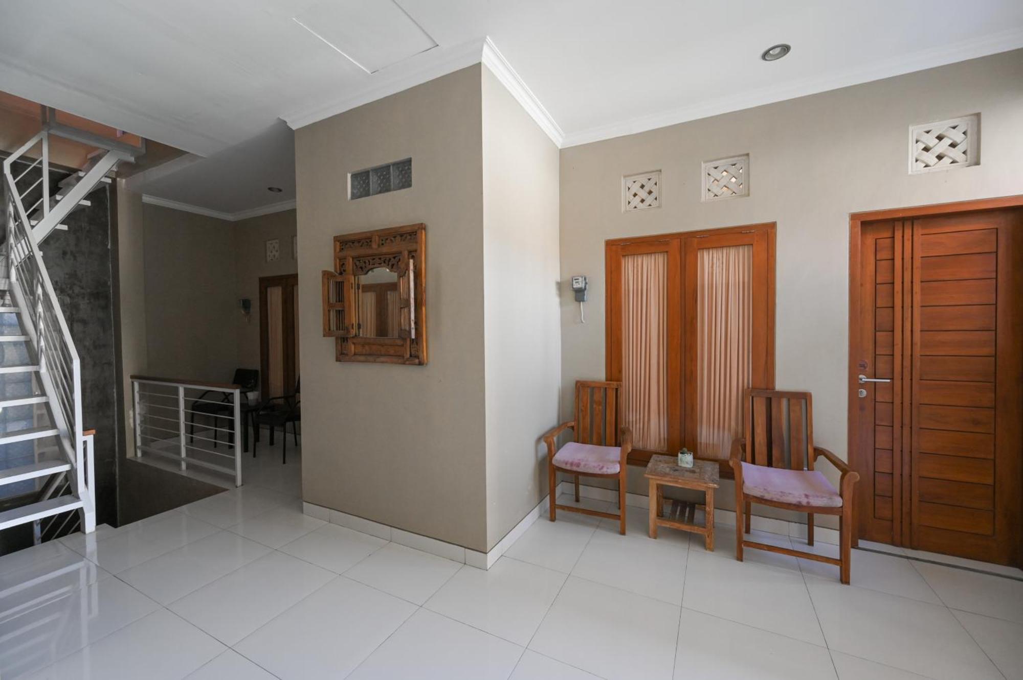 Reddoorz Near Mertasari Beach 2 Pesanggaran Екстериор снимка