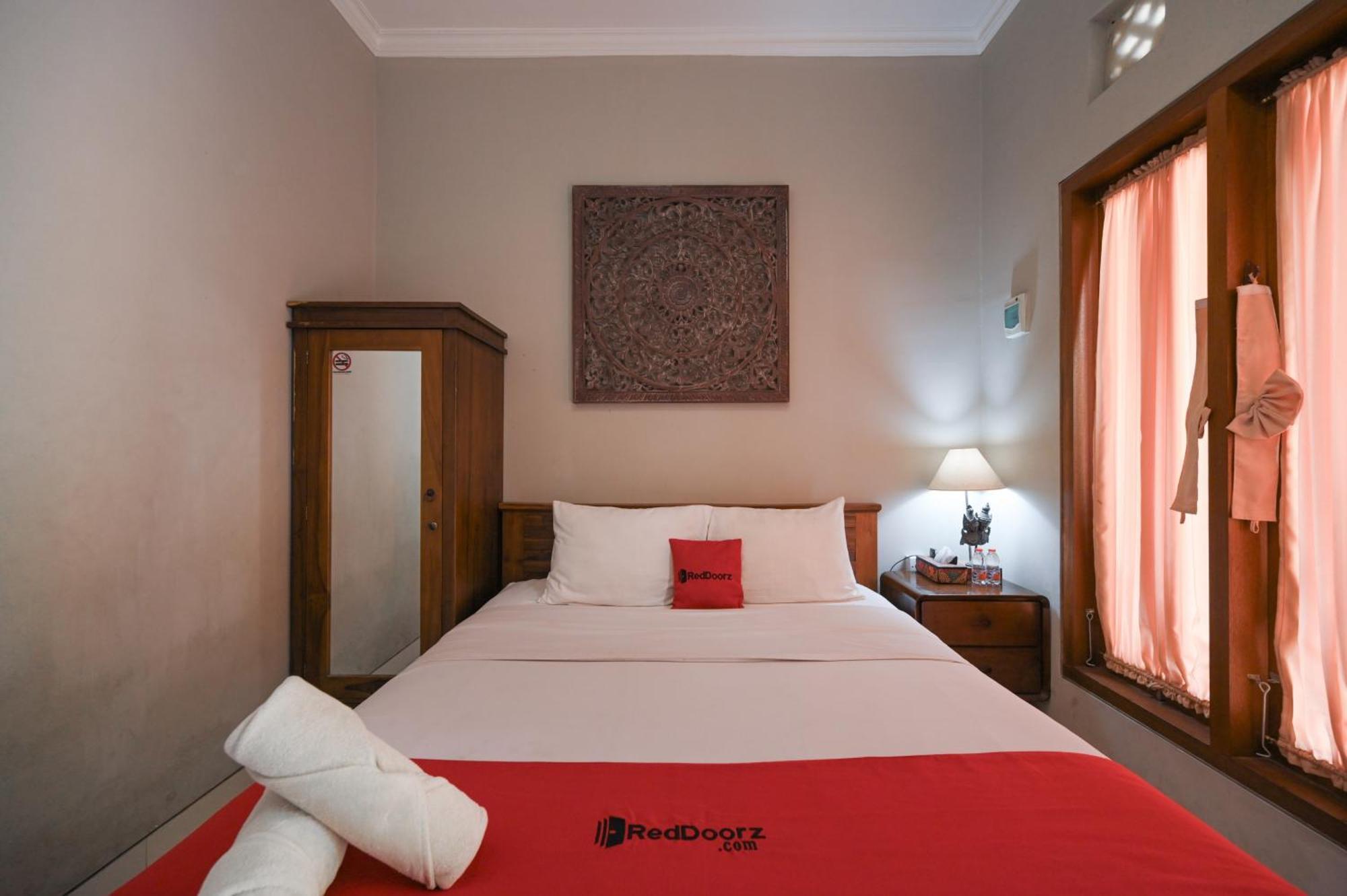 Reddoorz Near Mertasari Beach 2 Pesanggaran Екстериор снимка