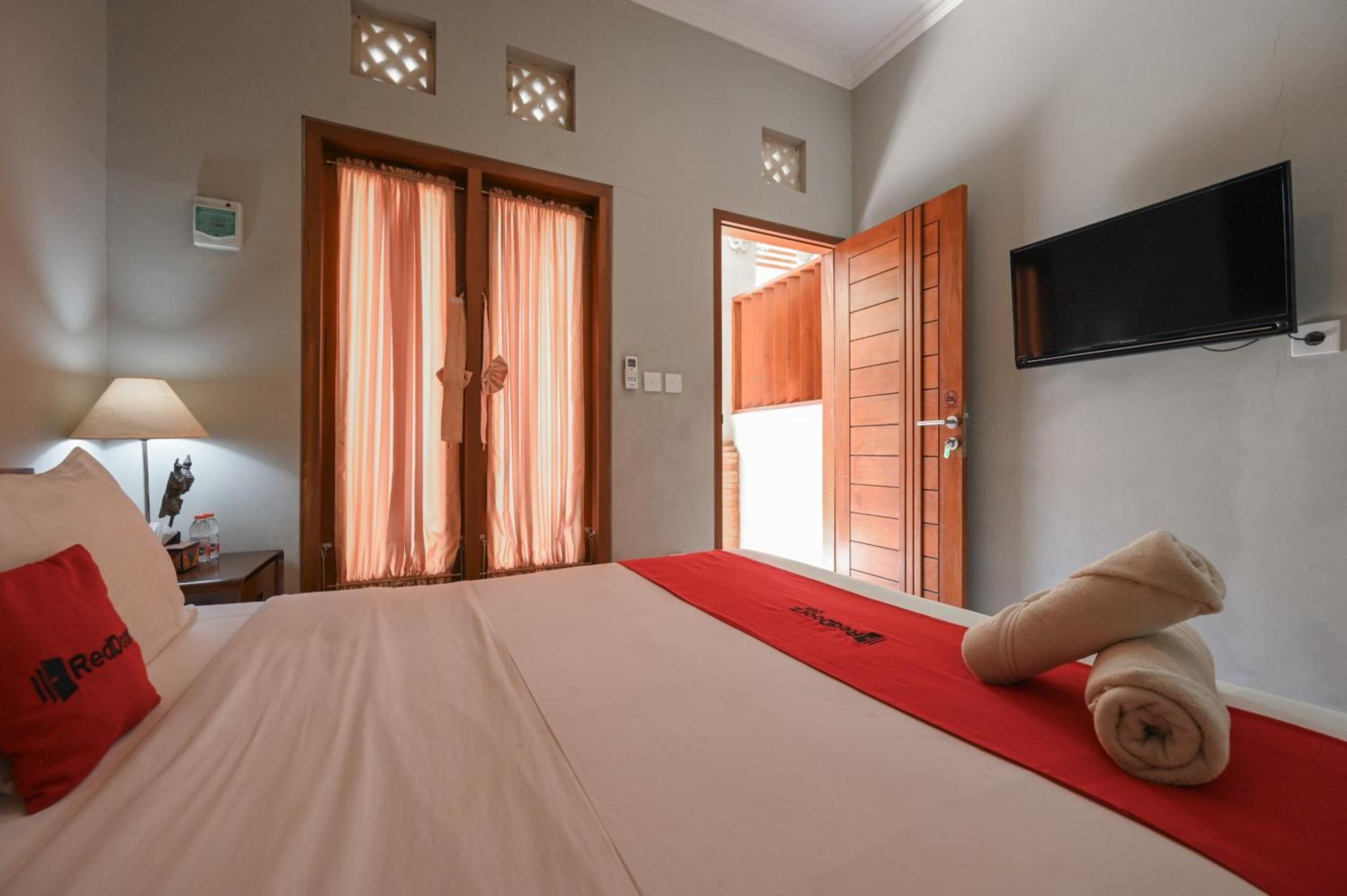 Reddoorz Near Mertasari Beach 2 Pesanggaran Екстериор снимка