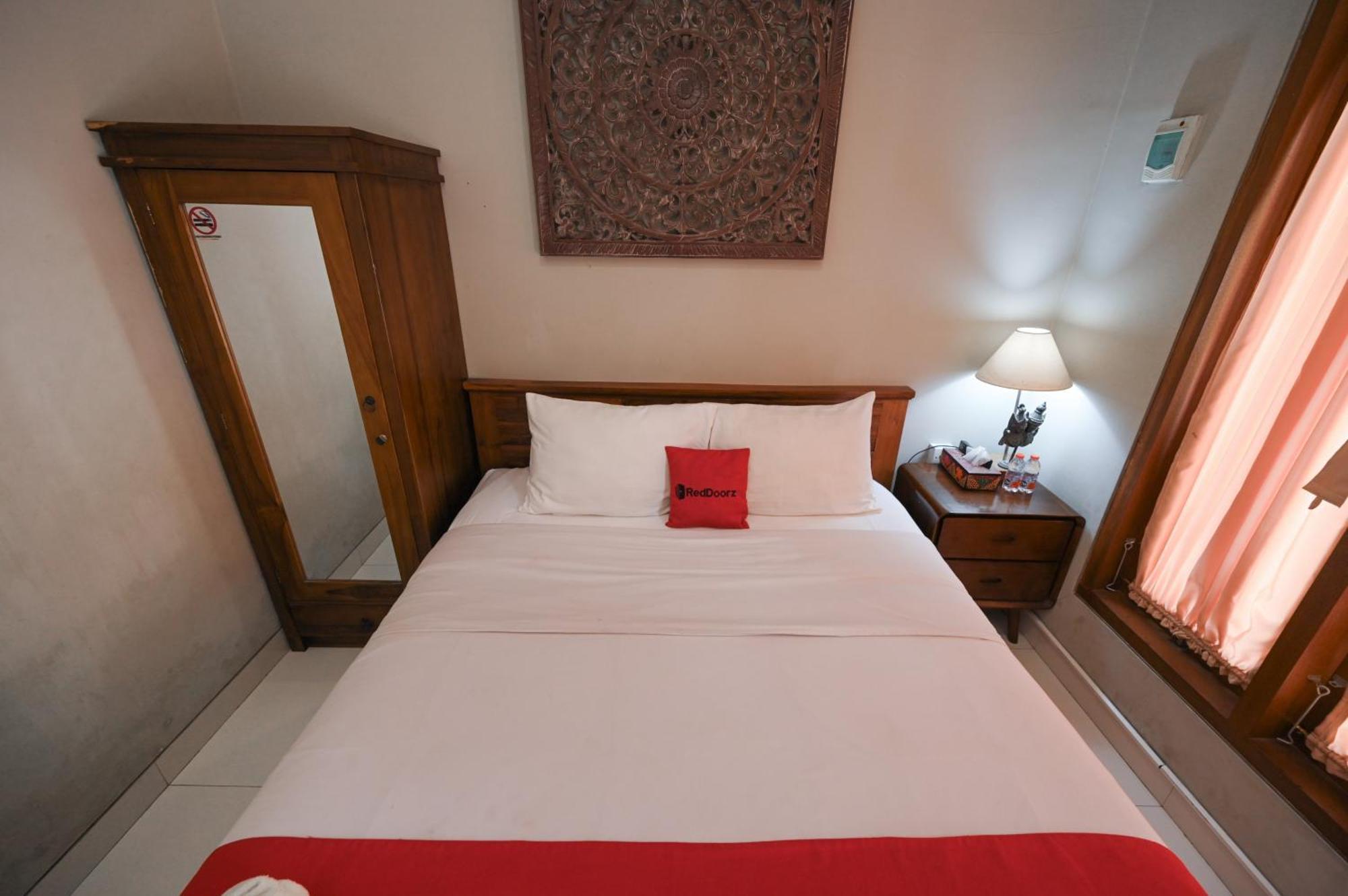 Reddoorz Near Mertasari Beach 2 Pesanggaran Екстериор снимка