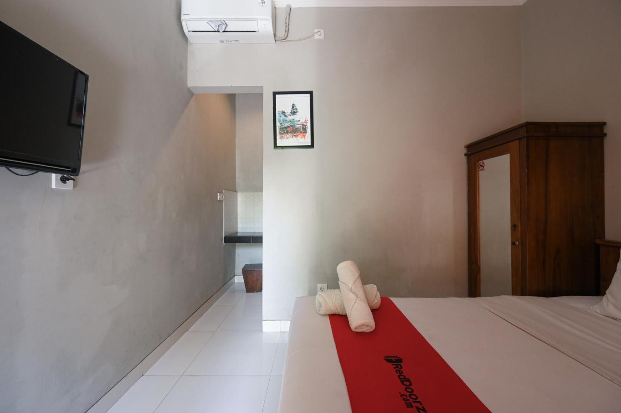 Reddoorz Near Mertasari Beach 2 Pesanggaran Екстериор снимка